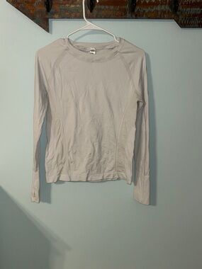CRZ YOGA Women’s Long-Sleeve Crew Top - Light Gray